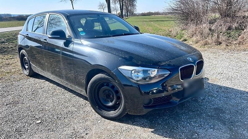 Gebraucht BMW 116 136 PS (100 kW) 2012 Schwarz Kleinwagen