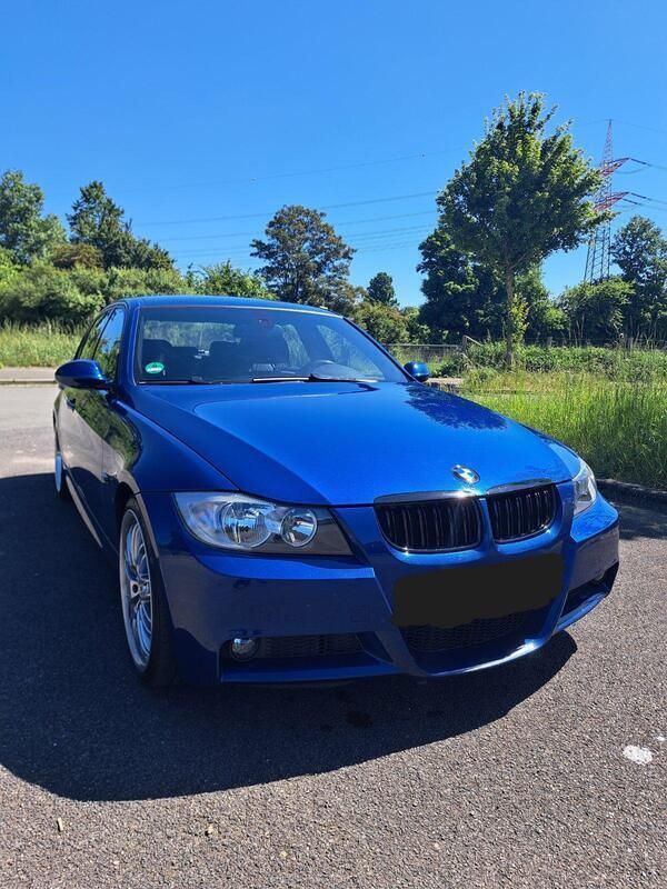 Blau Gebraucht 2006 BMW 330 M Sport Limousine | 5.000 € - Bild 1/4