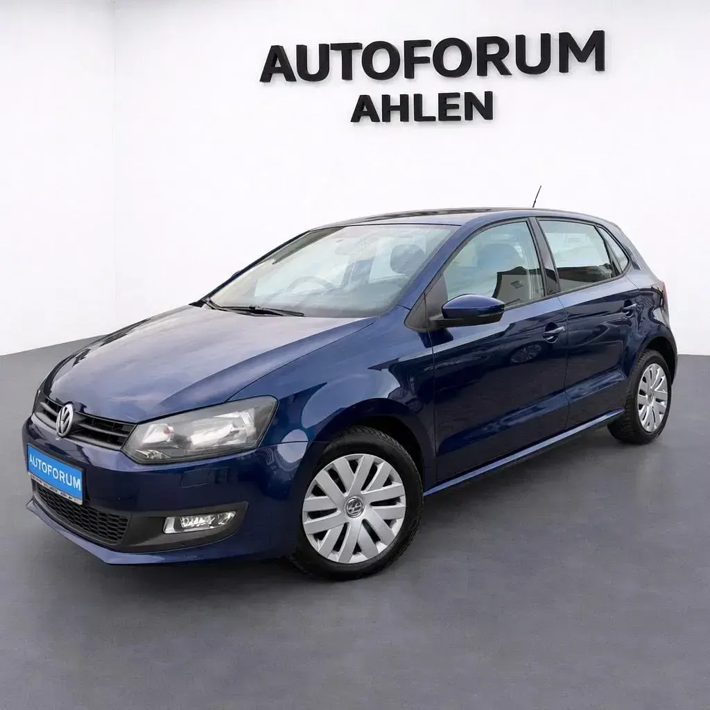 Gebraucht VW Polo 75 PS (55 kW) 2012 Blau Kleinwagen