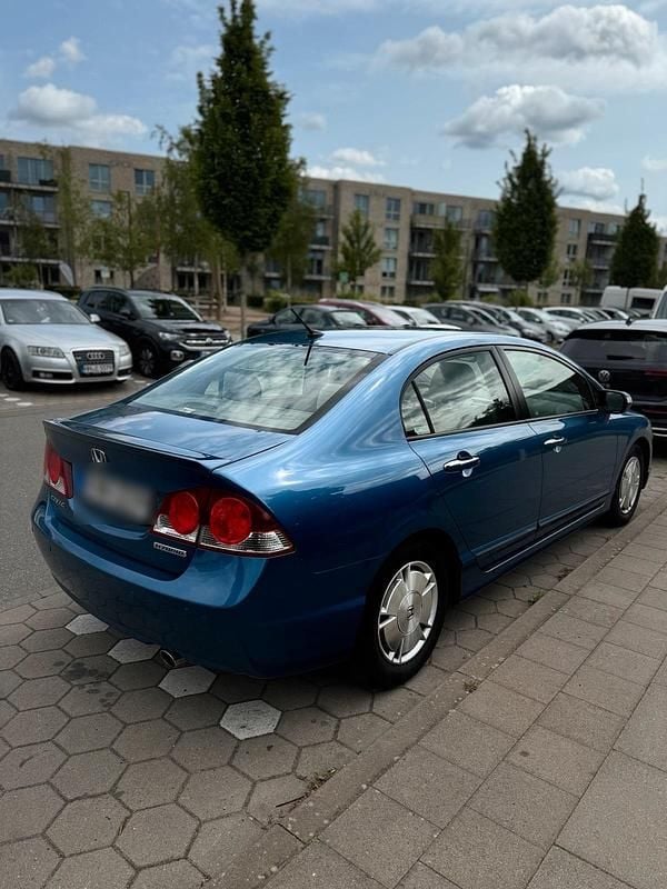 Blau Gebraucht 2006 Honda Civic Hybrid Limousine | 4.600 € (Fairer Preis) - Bild 1/4