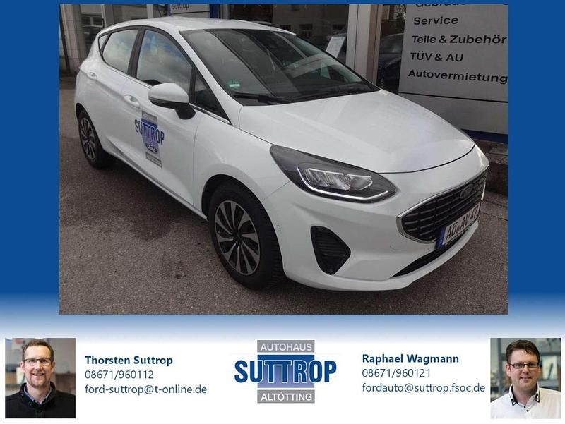 Gebraucht Ford Fiesta Titanium 101 PS (74 kW) 2023 Frostweiß Kleinwagen