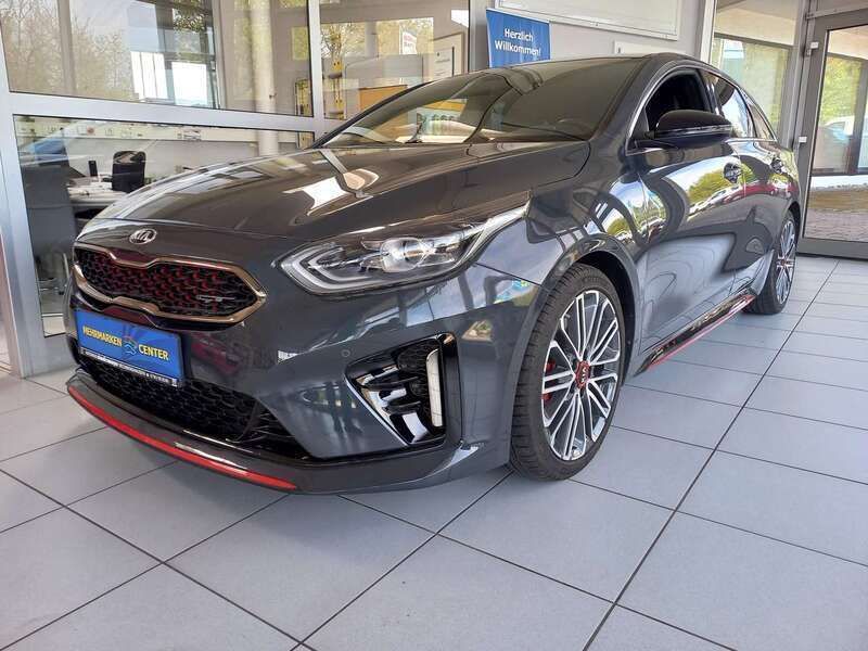 Darkpentametallic Gebraucht 2021 Kia ProCeed GT Kleinwagen | 24.990 € (Guter Preis) - Bild 1/4