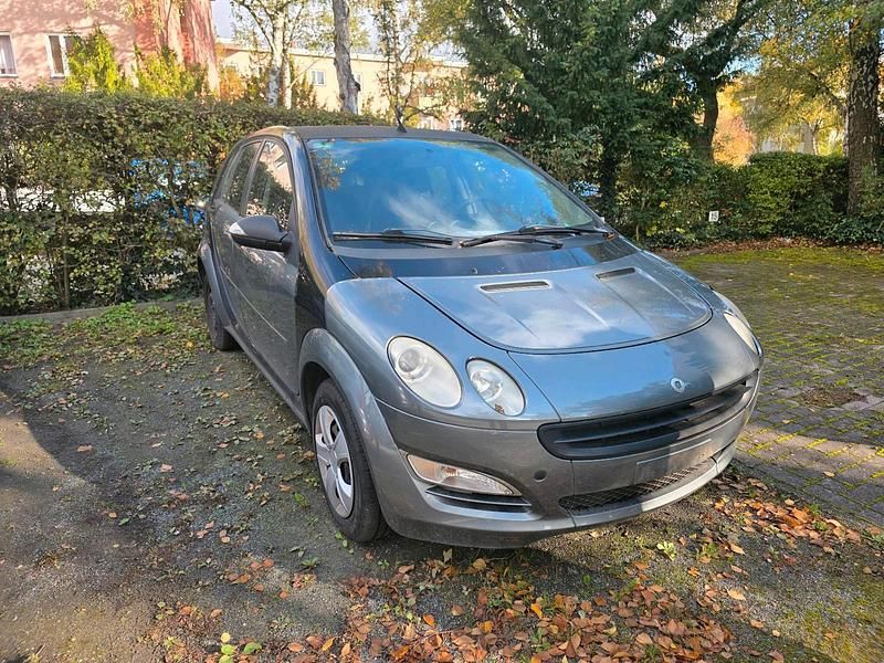 Grau Gebraucht 2004 Smart ForFour Limousine | 750 € (Superpreis) - Bild 1/4