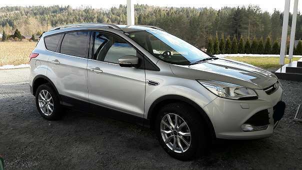 Gebraucht Ford Kuga Trend 150 PS (110 kW) 2014 Silber metallic SUV