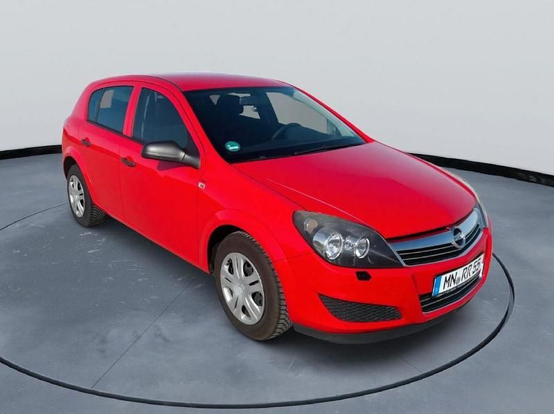 Gebraucht Opel Astra Basis 90 PS (66 kW) 2009 Rot Limousine