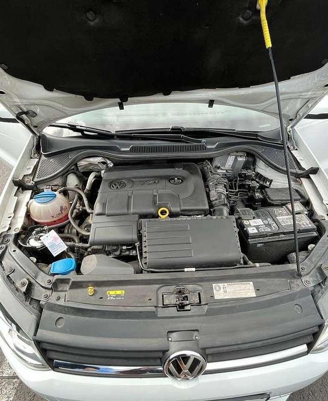 Gebraucht VW Polo Highline 105 PS (77 kW) 2017 Weiß Kleinwagen