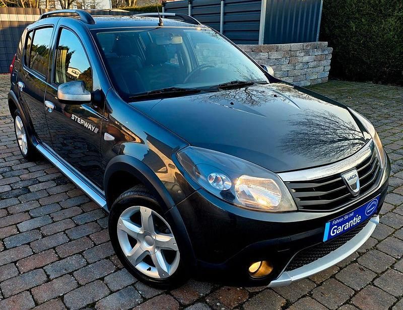 Gebraucht Dacia Sandero Stepway 87 PS (63 kW) 2009 Grau Limousine