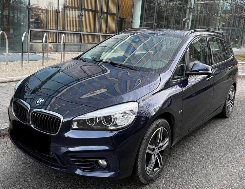 Gebraucht BMW 220 Gran Tourer Sport Line 190 PS (139 kW) 2016 Blau Van / Kleinbus