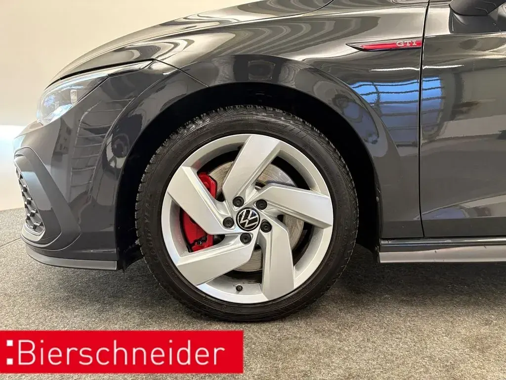 Gebraucht VW Golf VIII Pro 245 PS (180 kW) 2022 Grau Limousine