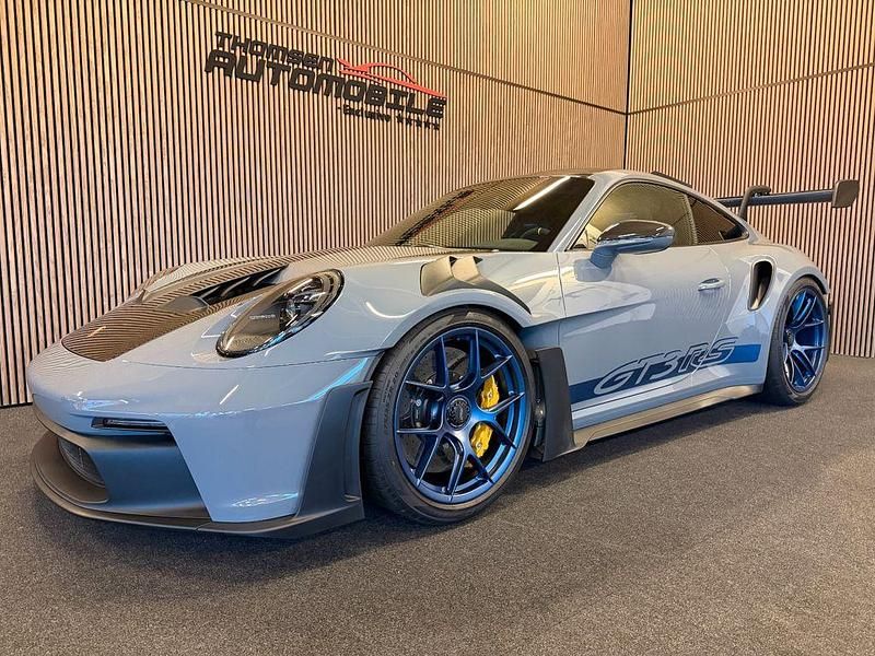 Grau Gebraucht 2024 Porsche 911 GT3 RS Coupé | 339.900 € - Bild 1/4