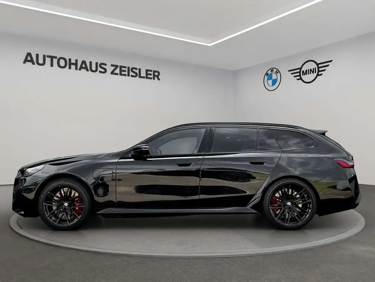 Neu BMW M5 Performance 727 PS (534 kW) 2025 Schwarz Limousine