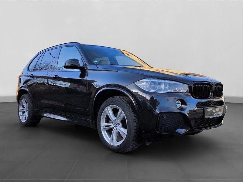 Black sapphire metallic Gebraucht 2016 BMW X5 M Sport SUV | 26.490 € (Superpreis) - Bild 1/4