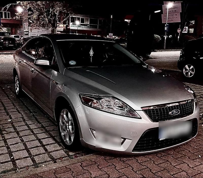 Silber Gebraucht 2010 Ford Mondeo Limousine | 5.200 € (Fairer Preis) - Bild 1/4