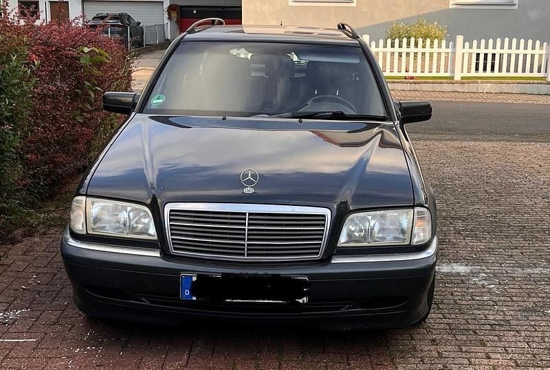 Blau Gebraucht 1999 Mercedes C240 Elegance Kombi | 1.799 € (Superpreis) - Bild 1/4