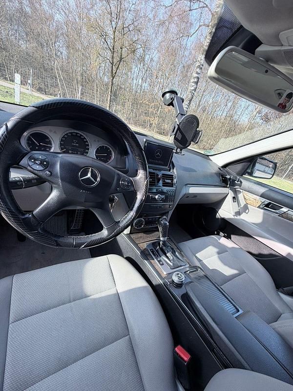 Gebraucht Mercedes C220 170 PS (125 kW) 2007 Grau Limousine
