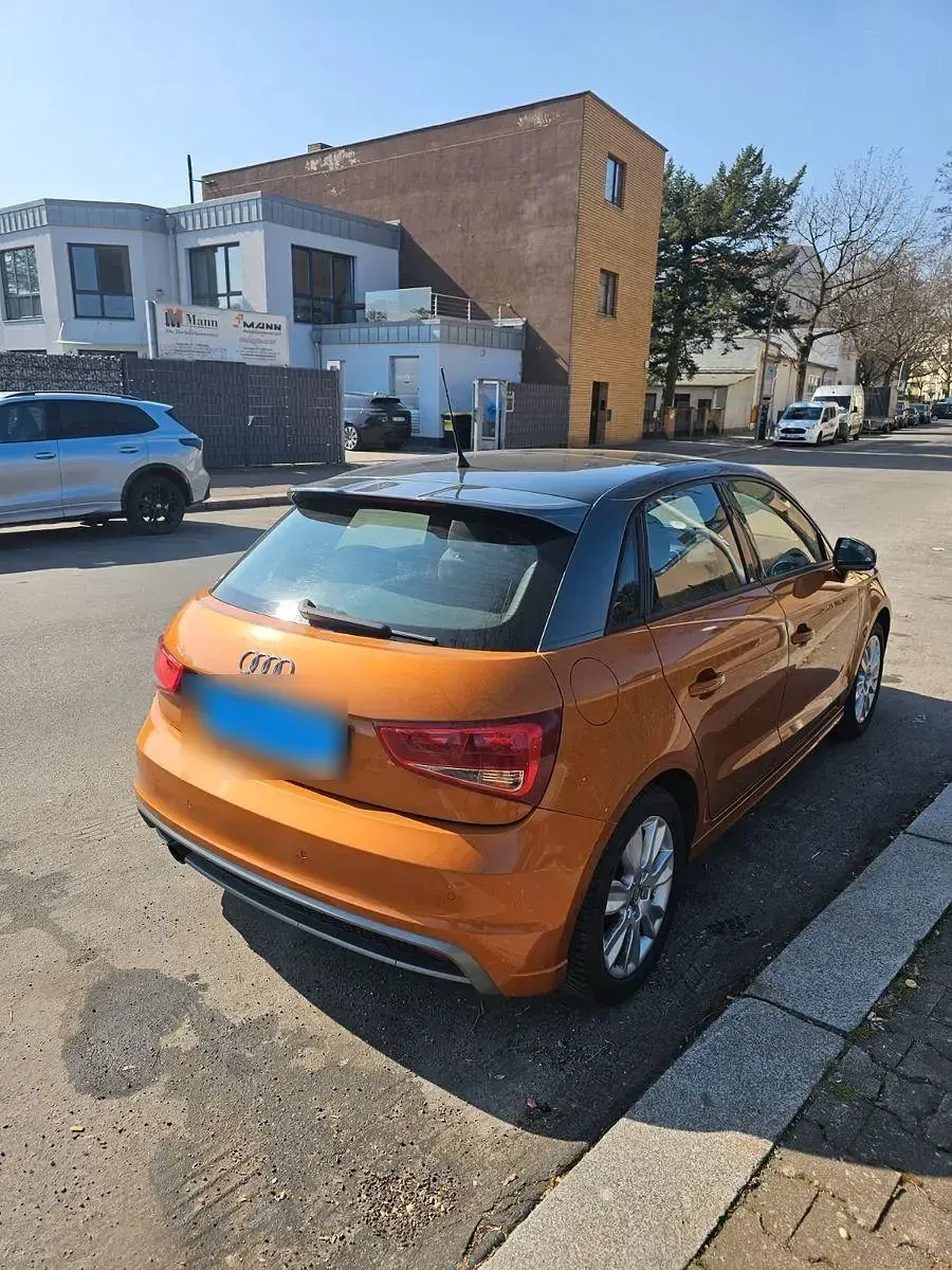 Gebraucht Audi A1 Sportback S-Line 86 PS (63 kW) 2012 Orange Kleinwagen