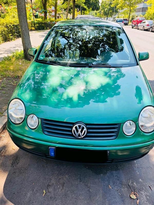 Gebraucht VW Polo 75 PS (55 kW) 2003 Grau Kleinwagen