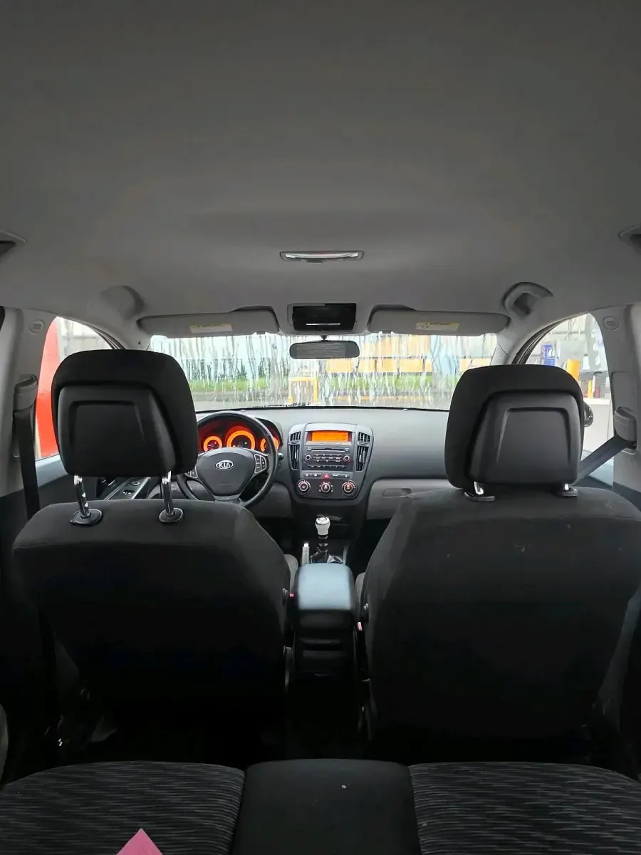 Gebraucht Kia Ceed 109 PS (80 kW) 2008 Schwarz Kleinwagen