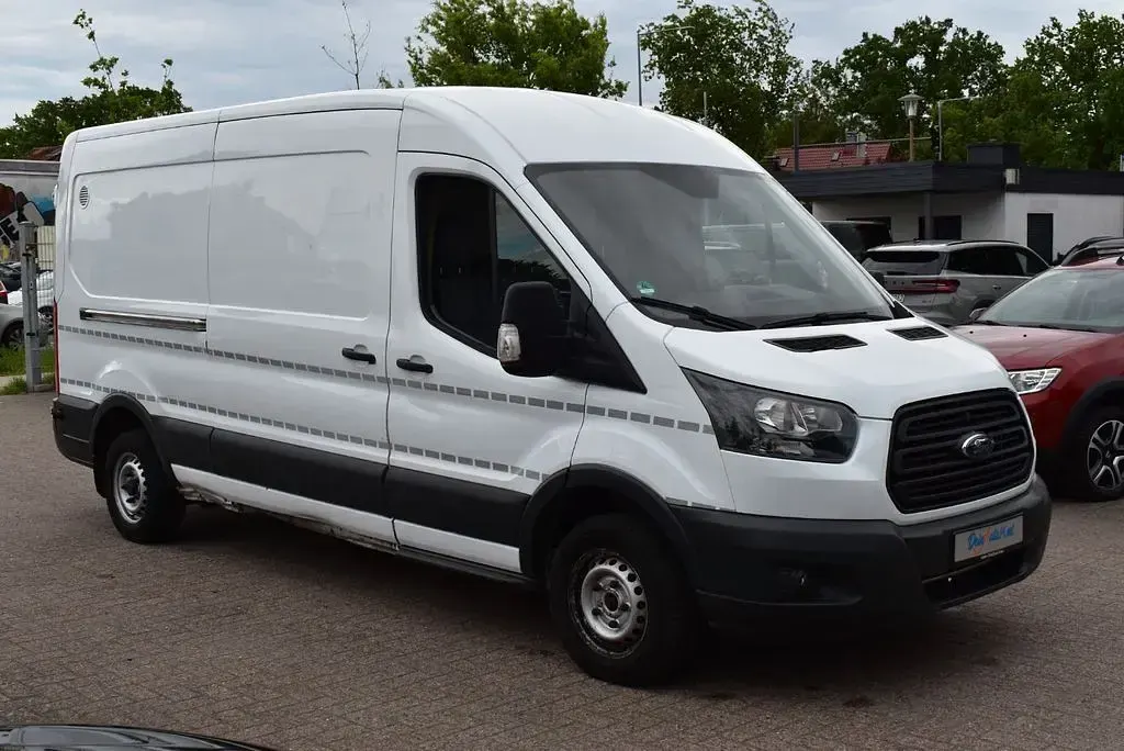 Begagnad Ford Transit 105 HK (77 kW) 2016 Vit Minibuss