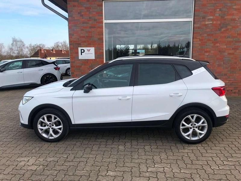 Gebraucht Seat Arona FR 116 PS (85 kW) 2024 "nevada" weiss SUV
