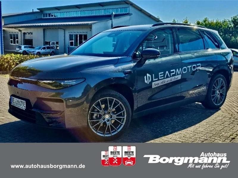 Grau Gebraucht 2025 Leapmotor C10 SUV | 33.990 € (Guter Preis) - Bild 1/4