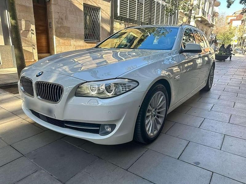 Gebraucht BMW 535 313 PS (230 kW) 2012 Weiß Kombi
