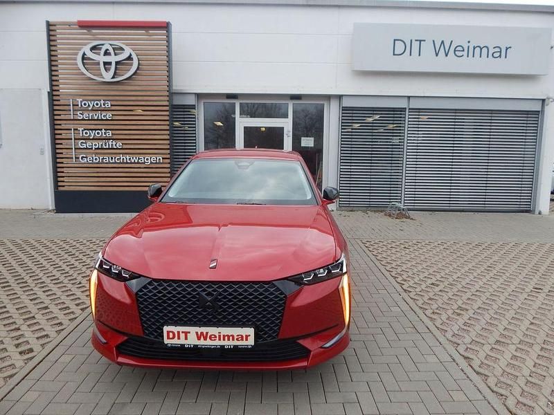 Gebraucht DS Automobiles DS4 Performance Line Plus 131 PS (96 kW) 2023 Lackierung peperoncino red/typ SUV