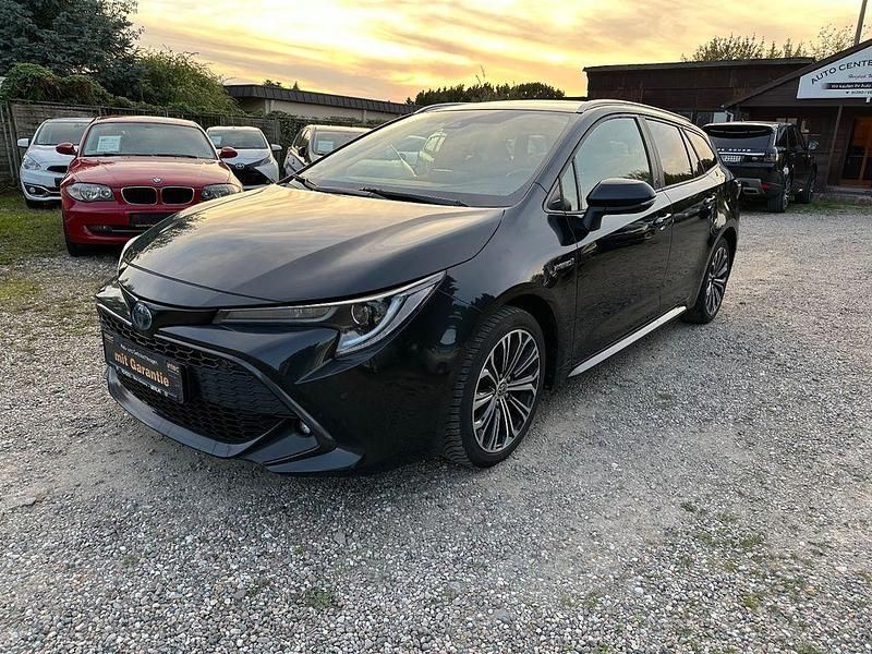 Gebraucht Toyota Corolla Team 152 PS (111 kW) 2020 Schwarz Kombi