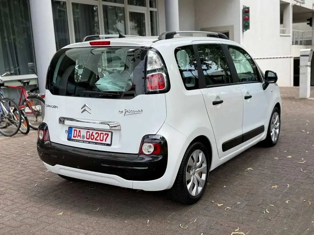 Gebraucht Citroën C3 Picasso Tendance 95 PS (69 kW) 2010 Weiss banquise/deckende l Van / Kleinbus