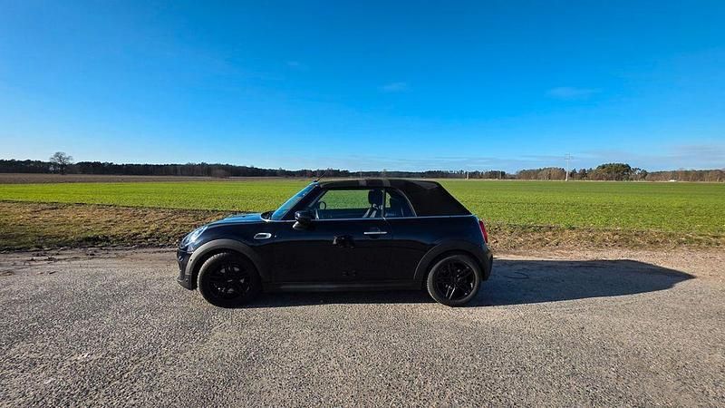 Gebraucht Mini Cooper Cabriolet 136 PS (100 kW) 2020 Schwarz Cabrio