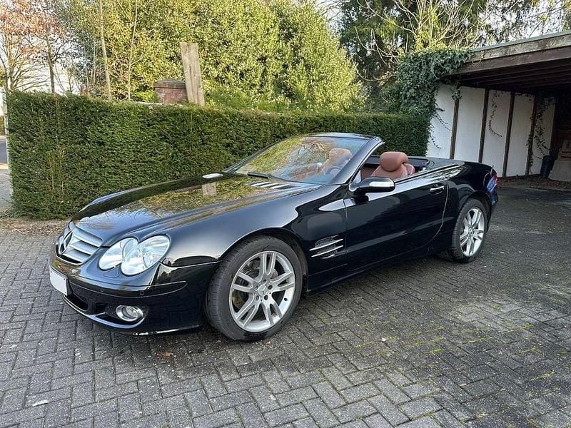 Gebraucht Mercedes SL350 272 PS (200 kW) 2007 Schwarz Cabrio