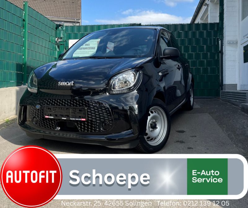Schwarz Gebraucht 2021 Smart ForFour Electric Drive Kleinwagen | 7.690 € (Guter Preis) - Bild 1/4