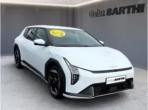 Neu Kia EV4 150 kW (204 PS) 2026 Weiß (carrara weiß) Limousine