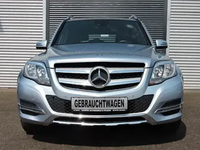 Gebraucht Mercedes GLK250 204 PS (150 kW) 2013 Andere SUV