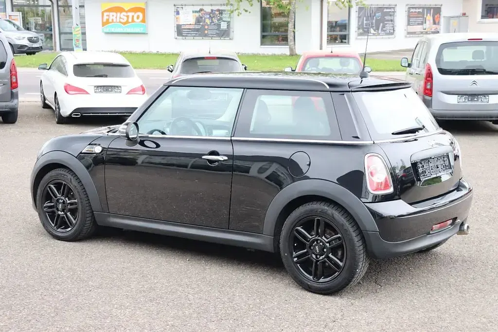 Gebraucht Mini One D 90 PS (66 kW) 2014 Schwarz Kleinwagen