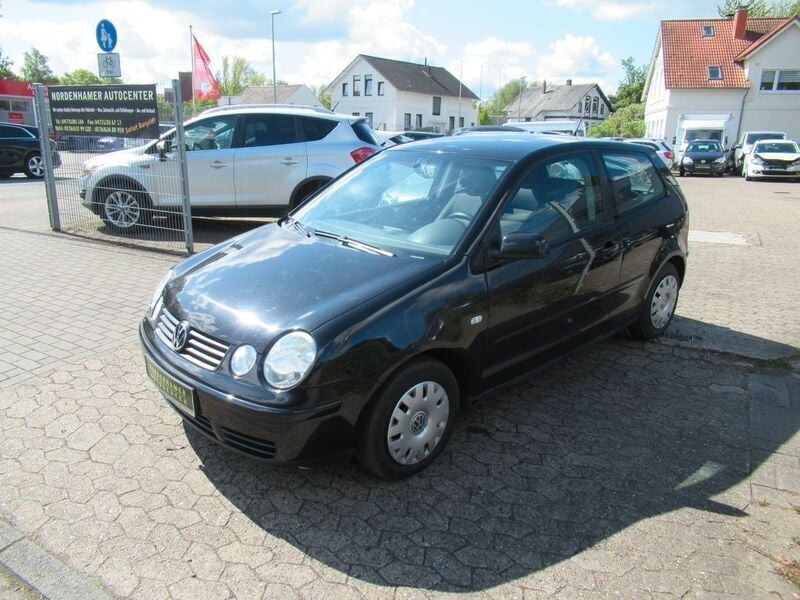 Gebraucht VW Polo Cricket 64 PS (47 kW) 2004 Schwarz Limousine