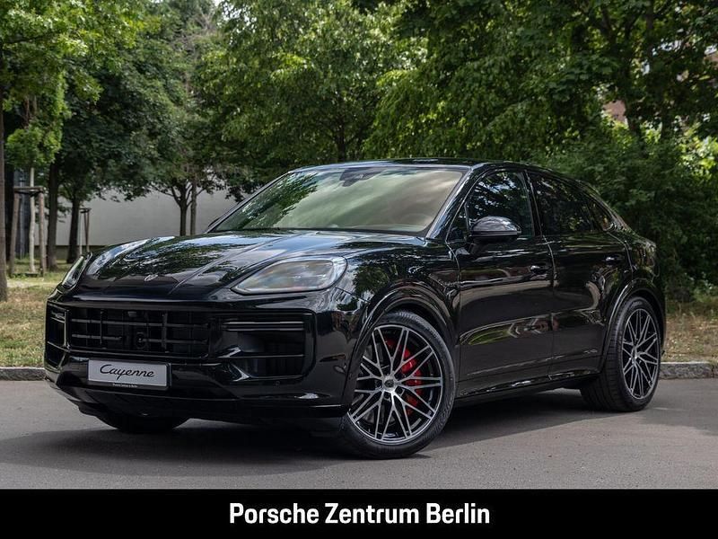 Schwarz Neu 2025 Porsche Cayenne Turbo E-Hybrid SUV | 219.900 € - Bild 1/4