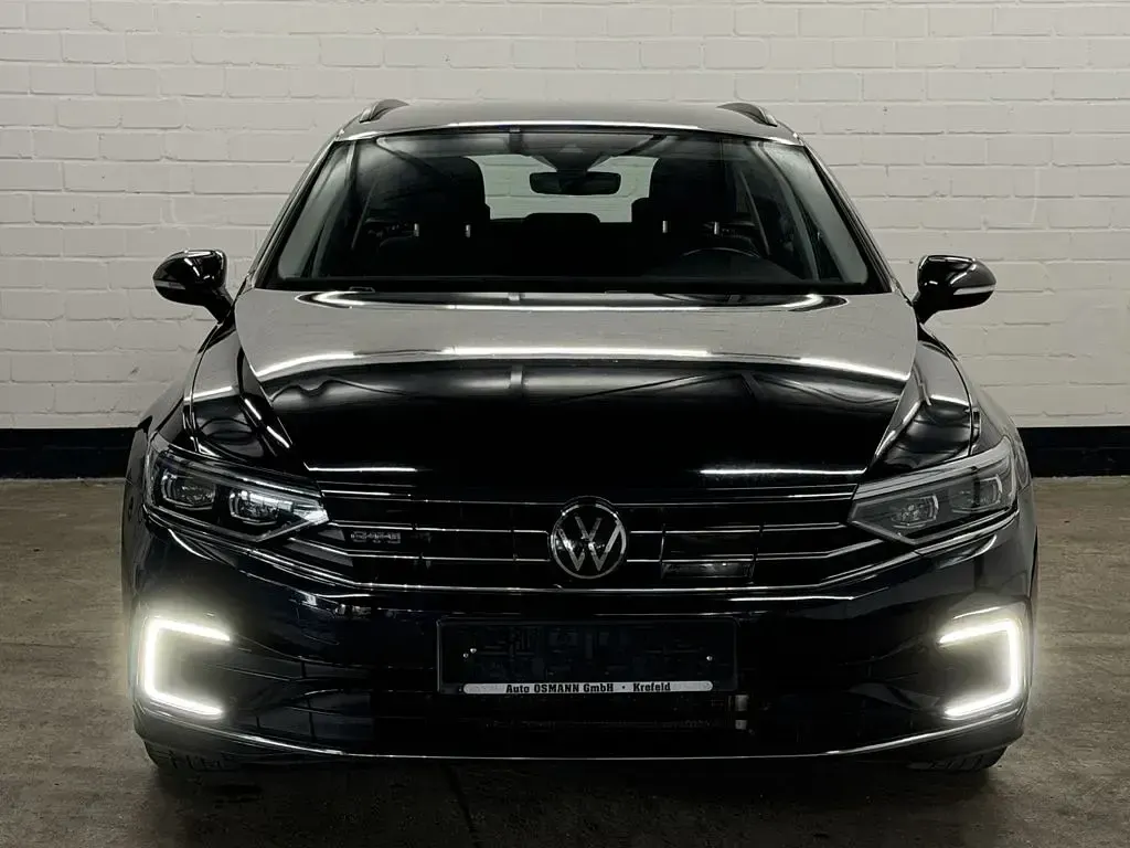Gebraucht VW Passat GTE 218 PS (160 kW) 2022 Schwarz Kombi