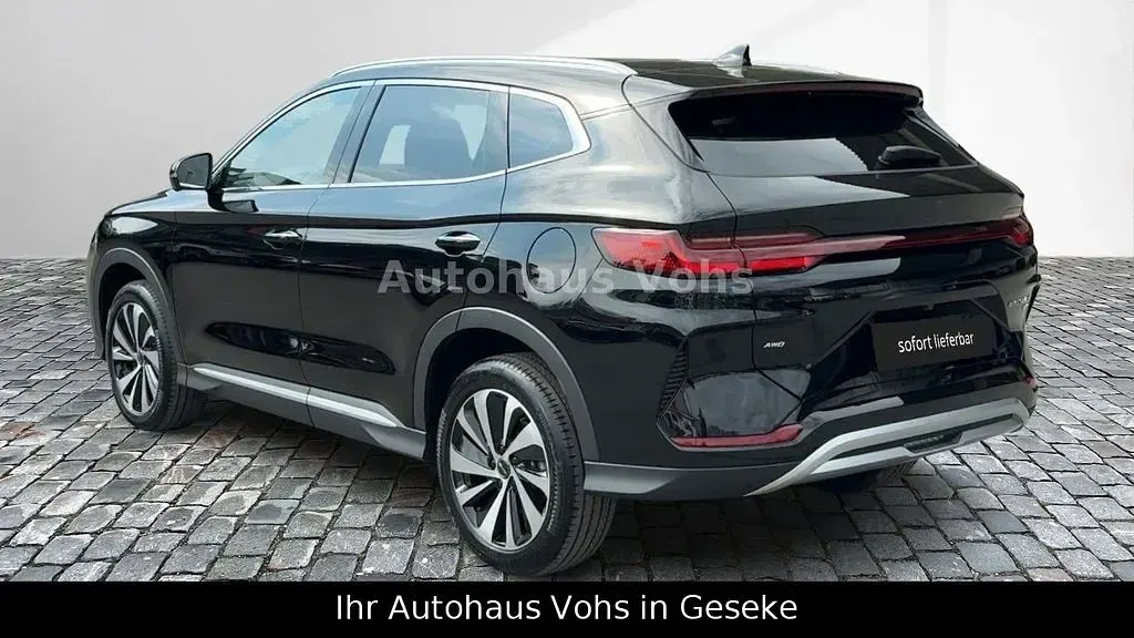 Uusi BYD Seal U Design 324 HP (238 kW) 2025 Musta Katumaasturi