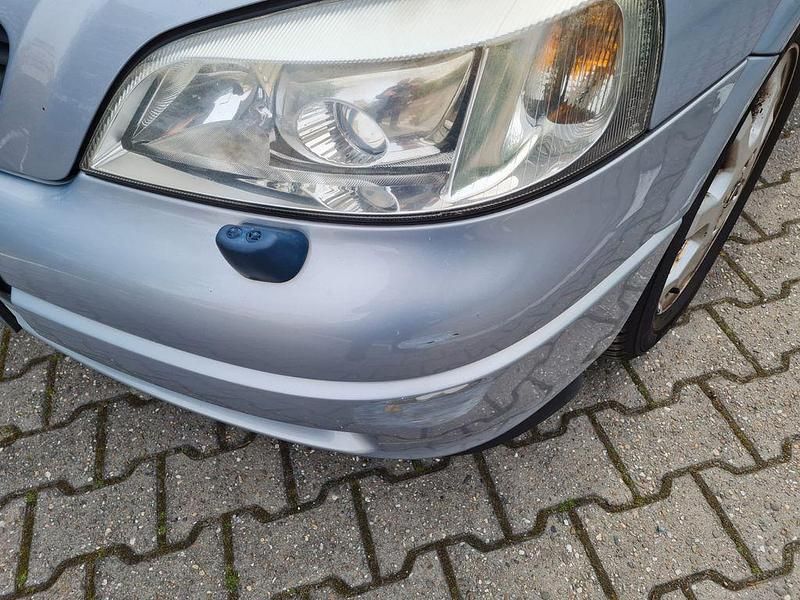 Gebraucht Opel Astra 84 PS (61 kW) 2002 Silber Limousine