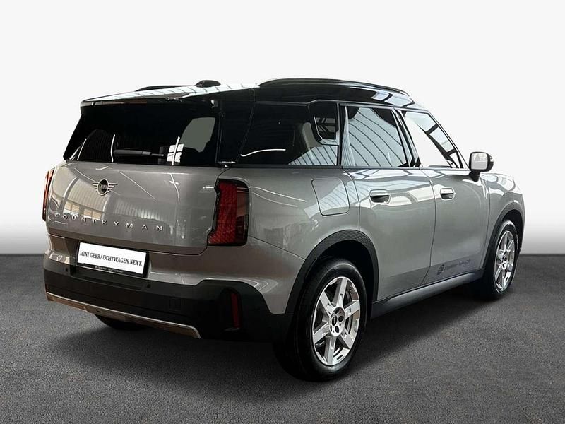 Usata Mini Cooper Essential 156 CV (114 kW) 2024 Argento Utilitaria