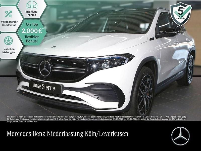 Weiß Gebraucht 2022 Mercedes EQA250 AMG SUV | 29.890 € (Guter Preis) - Bild 1/4