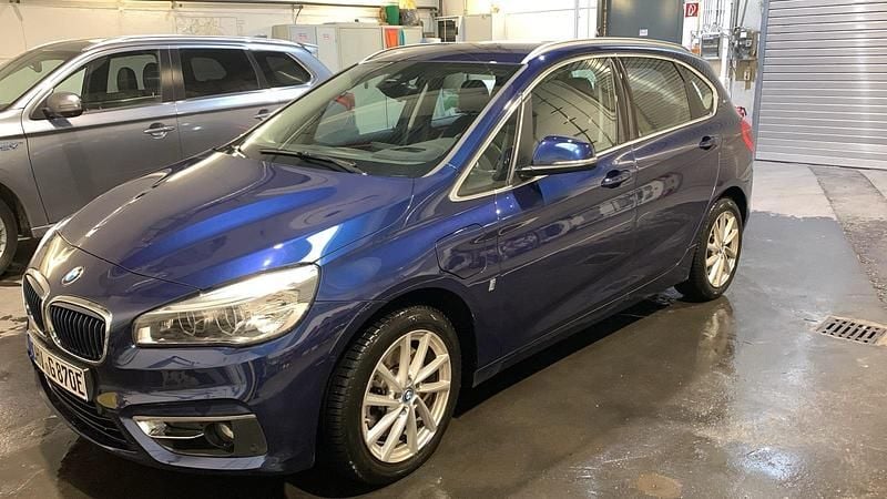 Gebraucht BMW 225 Performance 225 PS (165 kW) 2017 Blau Limousine