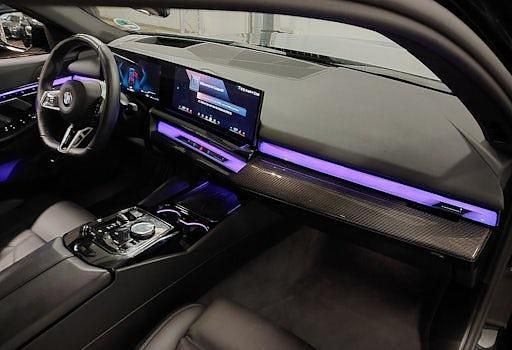 Gebraucht BMW 520 Comfort Edition 197 PS (144 kW) 2025 Schwarz Limousine