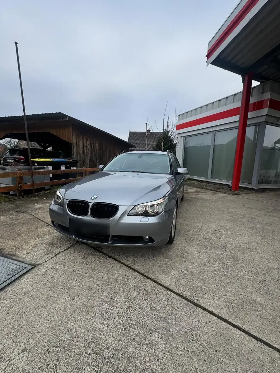 Second-hand BMW 525 192 CP (141 kW) 2004 Gri Break