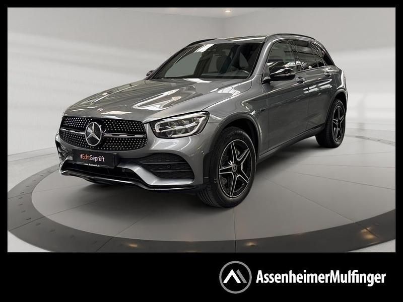 Metalliclack selenitgrau Gebraucht 2020 Mercedes GLC300e AMG SUV | 24.189 € (Superpreis) - Bild 1/4