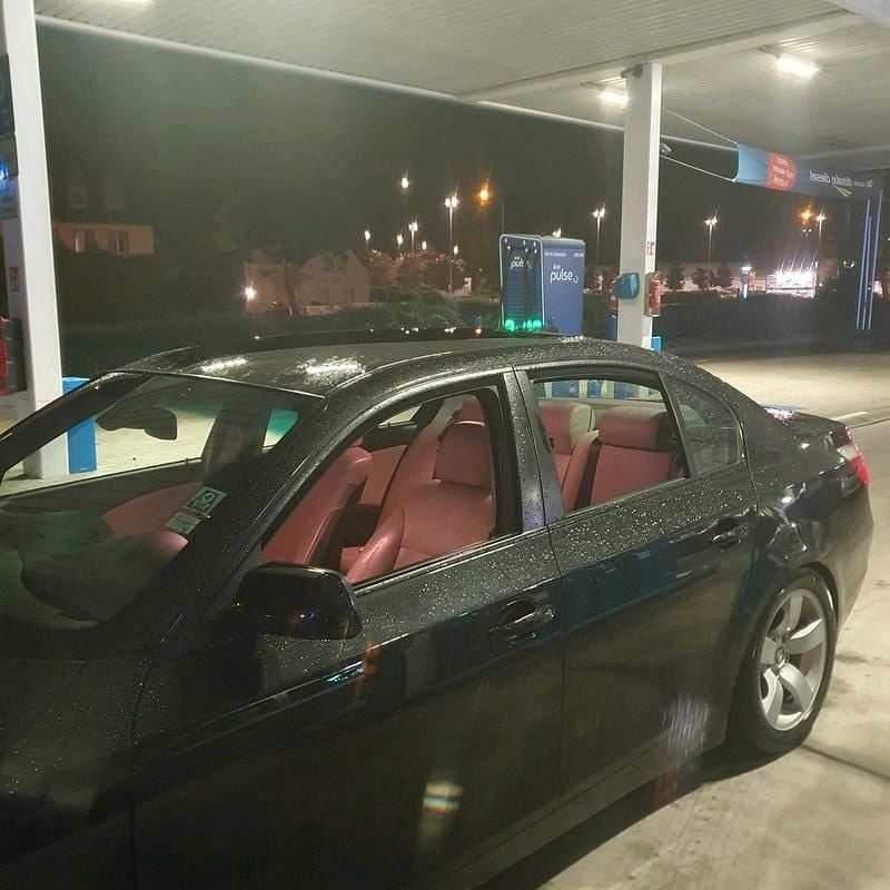 Schwarz Gebraucht 2006 BMW 525 Limousine | 2.500 € (Guter Preis) - Bild 1/4