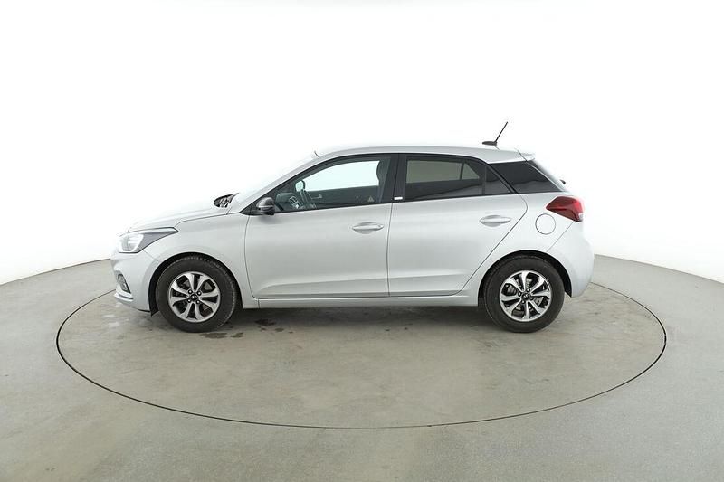 Gebraucht Hyundai i20 YES! 101 PS (74 kW) 2020 Grau Limousine