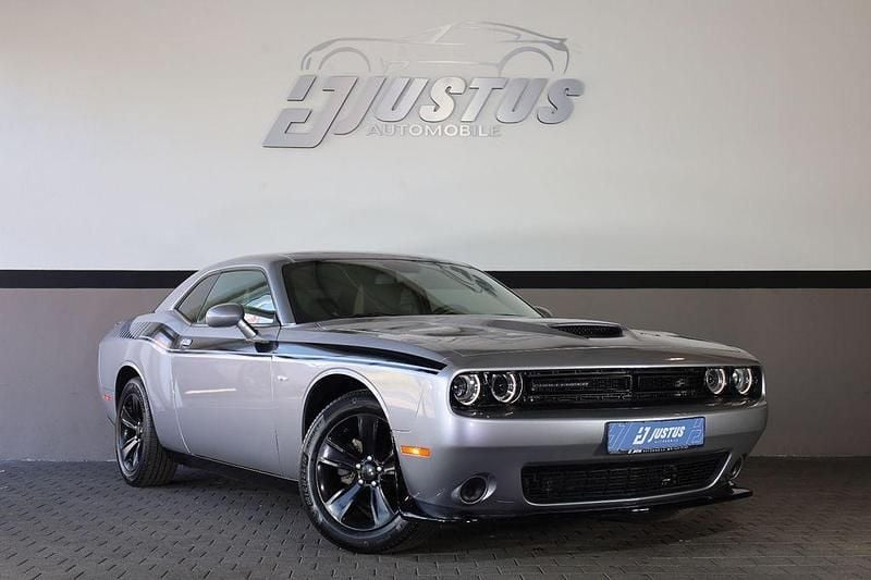 Silber Gebraucht 2018 Dodge Challenger SXT Coupé | 22.900 € (Guter Preis) - Bild 1/4