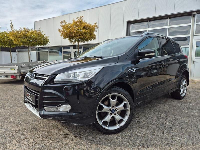 Gebraucht Ford Kuga Individual 163 PS (119 kW) 2014 Schwarz SUV